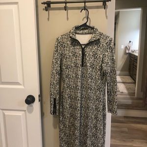 J. McLaughlin size medium dress.  Excellent condition